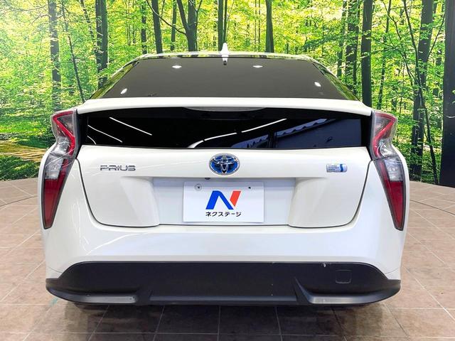 プリウス Sツーリングセレクション 純正SDナビ バックカメラ トヨタセーフティセンス レーダークルーズ 禁煙車 レザーシート コーナーセンサー スマートキー LEDヘッド ビルトインETC オートハイビーム 車線逸脱警報 オートライト(15枚目)