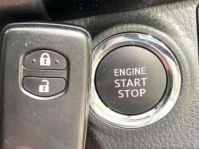ヴィッツ Ｆ　セーフティーエディションＩＩＩ　純正ナビ　バックカメラ　トヨタセーフティセンス　禁煙車　スマートキー　ＬＥＤヘッド　ビルトインＥＴＣ　オートハイビーム　車線逸脱警報　オートライト　Ｂｌｕｅｔｏｏｔｈ　ＣＤ　地デジ（6枚目）