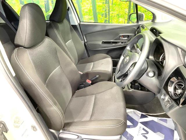 ヴィッツ Ｆ　セーフティーエディションＩＩＩ　純正ナビ　バックカメラ　トヨタセーフティセンス　禁煙車　スマートキー　ＬＥＤヘッド　ビルトインＥＴＣ　オートハイビーム　車線逸脱警報　オートライト　Ｂｌｕｅｔｏｏｔｈ　ＣＤ　地デジ（8枚目）