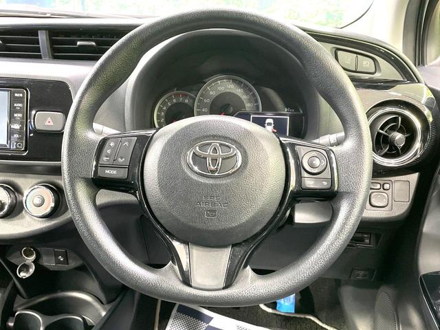 ヴィッツ Ｆ　セーフティーエディションＩＩＩ　純正ナビ　バックカメラ　トヨタセーフティセンス　禁煙車　スマートキー　ＬＥＤヘッド　ビルトインＥＴＣ　オートハイビーム　車線逸脱警報　オートライト　Ｂｌｕｅｔｏｏｔｈ　ＣＤ　地デジ（11枚目）