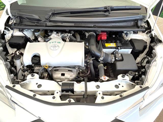 ヴィッツ Ｆ　セーフティーエディションＩＩＩ　純正ナビ　バックカメラ　トヨタセーフティセンス　禁煙車　スマートキー　ＬＥＤヘッド　ビルトインＥＴＣ　オートハイビーム　車線逸脱警報　オートライト　Ｂｌｕｅｔｏｏｔｈ　ＣＤ　地デジ（18枚目）