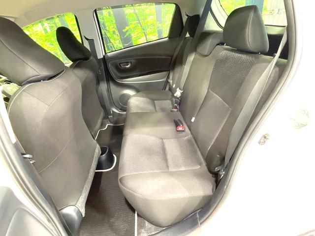 ヴィッツ Ｆ　セーフティーエディションＩＩＩ　純正ナビ　バックカメラ　トヨタセーフティセンス　禁煙車　スマートキー　ＬＥＤヘッド　ビルトインＥＴＣ　オートハイビーム　車線逸脱警報　オートライト　Ｂｌｕｅｔｏｏｔｈ　ＣＤ　地デジ（44枚目）