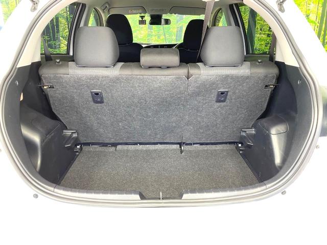 ヴィッツ Ｆ　セーフティーエディションＩＩＩ　純正ナビ　バックカメラ　トヨタセーフティセンス　禁煙車　スマートキー　ＬＥＤヘッド　ビルトインＥＴＣ　オートハイビーム　車線逸脱警報　オートライト　Ｂｌｕｅｔｏｏｔｈ　ＣＤ　地デジ（46枚目）