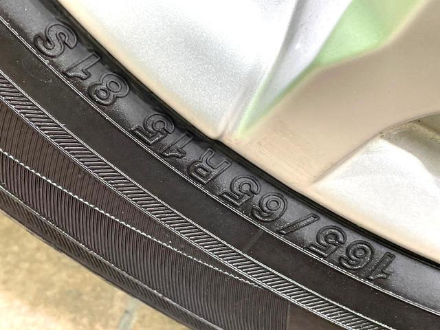 タフト Gターボ クロムベンチャー ターボ ガラスルーフ 全周囲カメラ スマートアシスト レーダークルーズ 禁煙車 ドラレコ スマートキー LEDヘッド ビルトインETC 純正15インチAW オートハイビーム レーンキープ(33枚目)