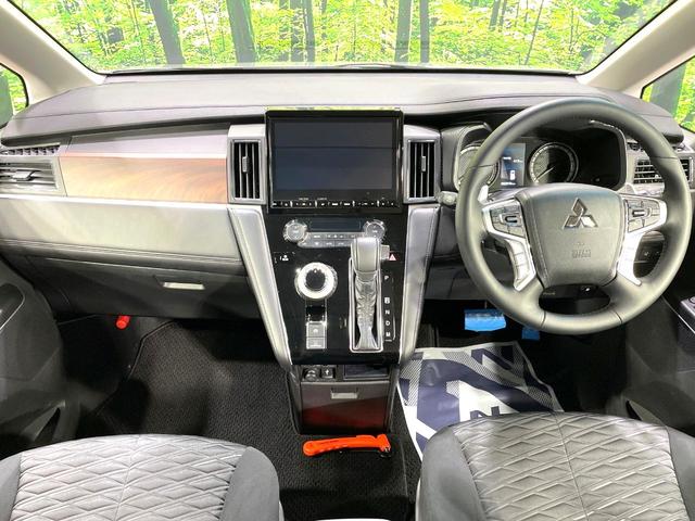 デリカD:5 P 4WD ターボ ディーゼル 両側電動ドア 純正10型ナビ バックカメラ 衝突被害軽減システム レーダークルーズ 禁煙車 電動リアゲート パワーシート スマートキー LEDヘッド(2枚目)