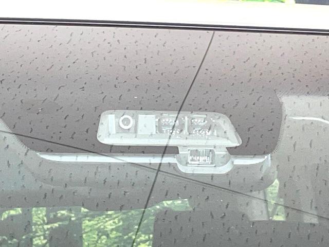 デリカD:5 P 4WD ターボ ディーゼル 両側電動ドア 純正10型ナビ バックカメラ 衝突被害軽減システム レーダークルーズ 禁煙車 電動リアゲート パワーシート スマートキー LEDヘッド(3枚目)