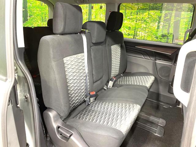 デリカD:5 P 4WD ターボ ディーゼル 両側電動ドア 純正10型ナビ バックカメラ 衝突被害軽減システム レーダークルーズ 禁煙車 電動リアゲート パワーシート スマートキー LEDヘッド(9枚目)