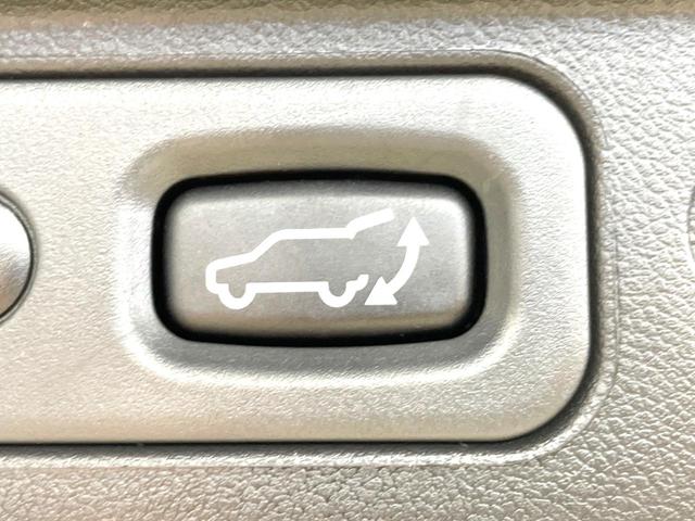 デリカD:5 P 4WD ターボ ディーゼル 両側電動ドア 純正10型ナビ バックカメラ 衝突被害軽減システム レーダークルーズ 禁煙車 電動リアゲート パワーシート スマートキー LEDヘッド(45枚目)