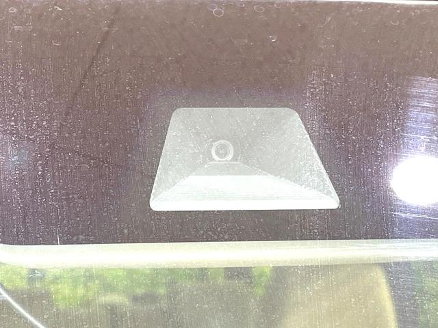 N-BOX G・Lホンダセンシング 電動スライドドア 純正SDナビ バックカメラ 衝突被害軽減システム 禁煙車 コーナーセンサー スマートキー LEDヘッド ビルトインETC オートハイビーム 車線逸脱警報 オートライト(3枚目)