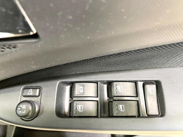 ステラ カスタムR SDナビ バックカメラ 禁煙車 スマートキー LEDヘッド ETC 純正16インチアルミ オートライト オートエアコン Bluetooth CD DVD再生 フルセグ LEDフォグ(7枚目)