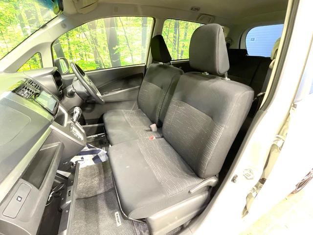 ステラ カスタムR SDナビ バックカメラ 禁煙車 スマートキー LEDヘッド ETC 純正16インチアルミ オートライト オートエアコン Bluetooth CD DVD再生 フルセグ LEDフォグ(41枚目)