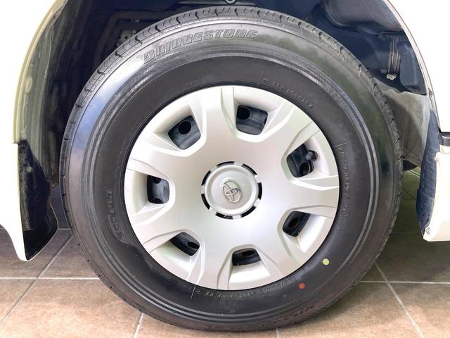 ハイエースバン スーパーＧＬ　ダークプライムＩＩ　セーフティセンス　ＳＤナビ　バックカメラ　禁煙車　ハーフレザーシート　スマートキー　ＬＥＤヘッド　ビルトインＥＴＣ　オートハイビーム　車線逸脱警報　オートライト　オートエアコン　Ｂｌｕｅｔｏｏｔｈ（28枚目）