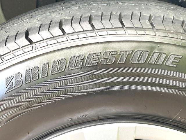 ハイエースバン スーパーＧＬ　ダークプライムＩＩ　セーフティセンス　ＳＤナビ　バックカメラ　禁煙車　ハーフレザーシート　スマートキー　ＬＥＤヘッド　ビルトインＥＴＣ　オートハイビーム　車線逸脱警報　オートライト　オートエアコン　Ｂｌｕｅｔｏｏｔｈ（32枚目）