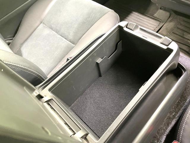 ハイエースバン スーパーＧＬ　ダークプライムＩＩ　セーフティセンス　ＳＤナビ　バックカメラ　禁煙車　ハーフレザーシート　スマートキー　ＬＥＤヘッド　ビルトインＥＴＣ　オートハイビーム　車線逸脱警報　オートライト　オートエアコン　Ｂｌｕｅｔｏｏｔｈ（48枚目）