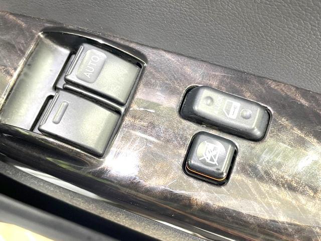 ハイエースバン スーパーＧＬ　ダークプライムＩＩ　セーフティセンス　ＳＤナビ　バックカメラ　禁煙車　ハーフレザーシート　スマートキー　ＬＥＤヘッド　ビルトインＥＴＣ　オートハイビーム　車線逸脱警報　オートライト　オートエアコン　Ｂｌｕｅｔｏｏｔｈ（49枚目）