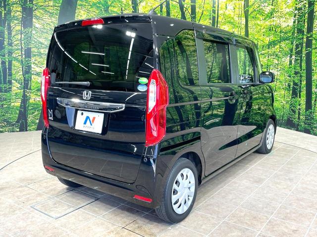 N-BOX G・Lホンダセンシング 電動スライドドア 純正SDナビ バックカメラ ホンダセンシング 禁煙車 シートヒーター スマートキー LEDヘッド ビルトインETC オートハイビーム 車線逸脱警報(17枚目)
