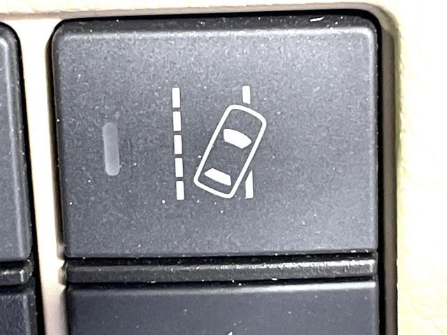 N-BOX G・Lホンダセンシング 電動スライドドア 純正SDナビ バックカメラ ホンダセンシング 禁煙車 シートヒーター スマートキー LEDヘッド ビルトインETC オートハイビーム 車線逸脱警報(36枚目)