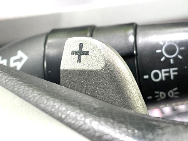 ステップワゴンスパーダ Ｚ　クールスピリット　両側電動ドア　ＳＤナビ　バックカメラ　禁煙車　ハーフレザーシート　スマートキー　ＨＩＤヘッド　ＥＴＣ　クルコン　純正１７インチアルミ　オートライト　オートエアコン　Ｂｌｕｅｔｏｏｔｈ　ＣＤ（7枚目）