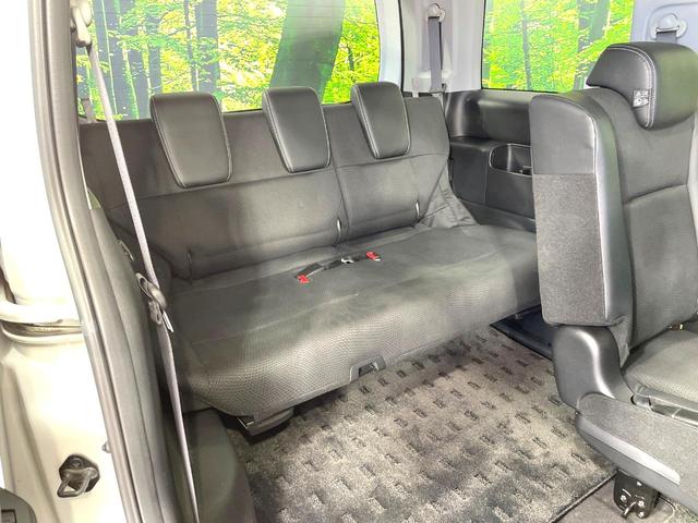 ステップワゴンスパーダ Ｚ　クールスピリット　両側電動ドア　ＳＤナビ　バックカメラ　禁煙車　ハーフレザーシート　スマートキー　ＨＩＤヘッド　ＥＴＣ　クルコン　純正１７インチアルミ　オートライト　オートエアコン　Ｂｌｕｅｔｏｏｔｈ　ＣＤ（10枚目）