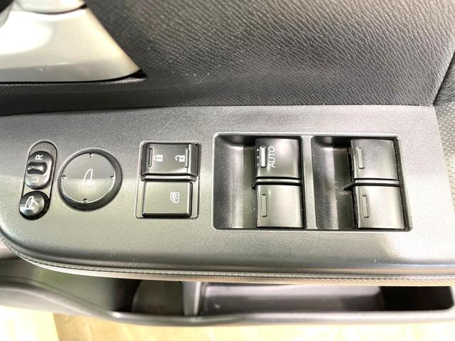 ステップワゴンスパーダ Ｚ　クールスピリット　両側電動ドア　ＳＤナビ　バックカメラ　禁煙車　ハーフレザーシート　スマートキー　ＨＩＤヘッド　ＥＴＣ　クルコン　純正１７インチアルミ　オートライト　オートエアコン　Ｂｌｕｅｔｏｏｔｈ　ＣＤ（41枚目）