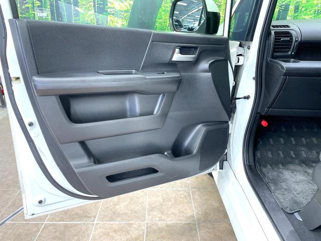 ステップワゴンスパーダ Ｚ　クールスピリット　両側電動ドア　ＳＤナビ　バックカメラ　禁煙車　ハーフレザーシート　スマートキー　ＨＩＤヘッド　ＥＴＣ　クルコン　純正１７インチアルミ　オートライト　オートエアコン　Ｂｌｕｅｔｏｏｔｈ　ＣＤ（55枚目）