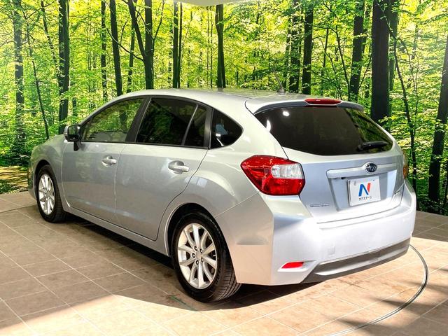 インプレッサスポーツ ２．０ｉアイサイト　４ＷＤ　アイサイト　ＳＤナビ　バックカメラ　Ｂｌｕｅｔｏｏｔｈ　スマートキー　ＨＩＤヘッド　ビルトインＥＴＣ　純正１６インチＡＷ　レーンキープ　オートライト　ＤＶＤ／ＣＤ再生　デュアルエアコン　禁煙車（32枚目）