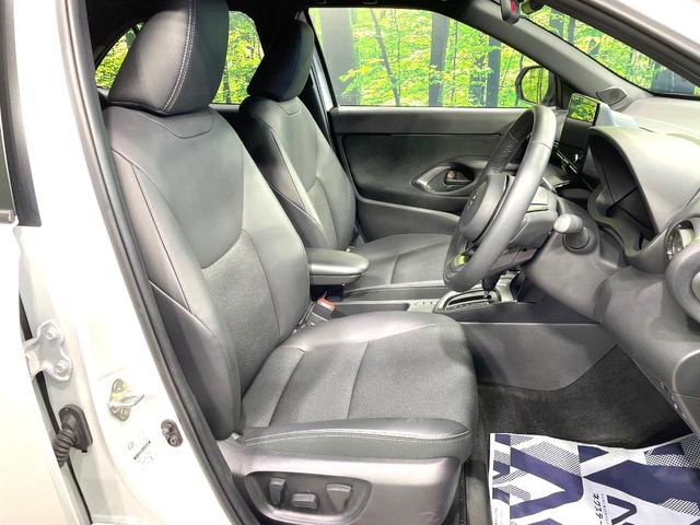 ヤリスクロス ハイブリッドＺ　トヨタセーフティセンス　レーダークルーズ　バックカメラ　ハーフレザーシート　パワーシート　コーナーセンサー　スマートキー　ＬＥＤヘッド　ＥＴＣ２．０　純正１８インチＡＷ　オートハイビーム　禁煙車（8枚目）