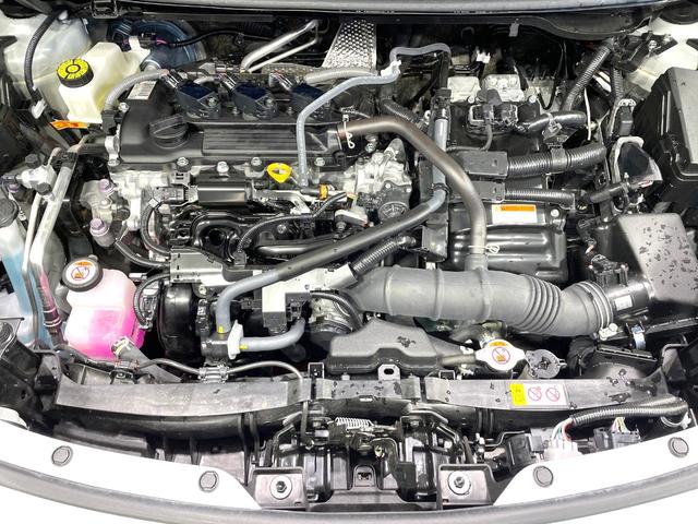 ヤリスクロス ハイブリッドＺ　トヨタセーフティセンス　レーダークルーズ　バックカメラ　ハーフレザーシート　パワーシート　コーナーセンサー　スマートキー　ＬＥＤヘッド　ＥＴＣ２．０　純正１８インチＡＷ　オートハイビーム　禁煙車（18枚目）