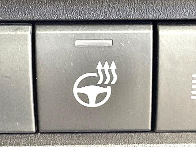 ヤリスクロス ハイブリッドＺ　トヨタセーフティセンス　レーダークルーズ　バックカメラ　ハーフレザーシート　パワーシート　コーナーセンサー　スマートキー　ＬＥＤヘッド　ＥＴＣ２．０　純正１８インチＡＷ　オートハイビーム　禁煙車（37枚目）