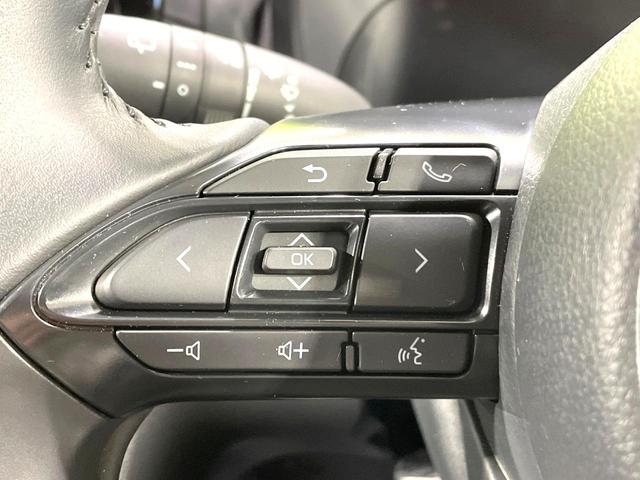 ヤリスクロス ハイブリッドＺ　トヨタセーフティセンス　レーダークルーズ　バックカメラ　ハーフレザーシート　パワーシート　コーナーセンサー　スマートキー　ＬＥＤヘッド　ＥＴＣ２．０　純正１８インチＡＷ　オートハイビーム　禁煙車（43枚目）