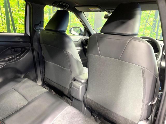 ヤリスクロス ハイブリッドＺ　トヨタセーフティセンス　レーダークルーズ　バックカメラ　ハーフレザーシート　パワーシート　コーナーセンサー　スマートキー　ＬＥＤヘッド　ＥＴＣ２．０　純正１８インチＡＷ　オートハイビーム　禁煙車（51枚目）