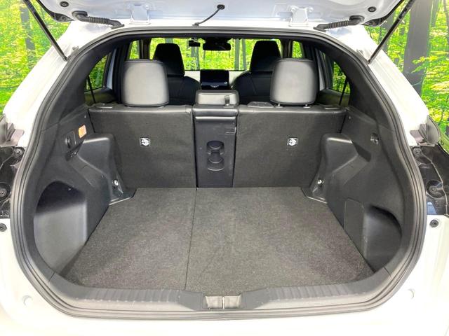 ヤリスクロス ハイブリッドＺ　トヨタセーフティセンス　レーダークルーズ　バックカメラ　ハーフレザーシート　パワーシート　コーナーセンサー　スマートキー　ＬＥＤヘッド　ＥＴＣ２．０　純正１８インチＡＷ　オートハイビーム　禁煙車（53枚目）