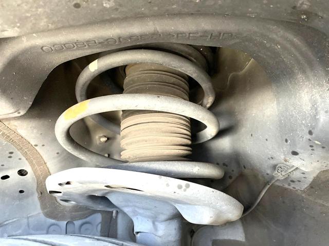 ヴェルファイア ２．５Ｚ　両側電動ドア　純正ＳＤナビ　バックカメラ　禁煙車　コーナーセンサー　スマートキー　ＬＥＤヘッド　ビルトインＥＴＣ　純正１８インチアルミ　オートライト　デュアルエアコン　Ｂｌｕｅｔｏｏｔｈ　ＣＤ（19枚目）