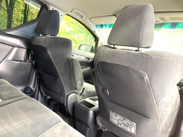 ヴェルファイア ２．５Ｚ　両側電動ドア　純正ＳＤナビ　バックカメラ　禁煙車　コーナーセンサー　スマートキー　ＬＥＤヘッド　ビルトインＥＴＣ　純正１８インチアルミ　オートライト　デュアルエアコン　Ｂｌｕｅｔｏｏｔｈ　ＣＤ（41枚目）