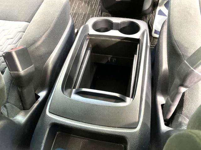 ヴェルファイア ２．５Ｚ　両側電動ドア　純正ＳＤナビ　バックカメラ　禁煙車　コーナーセンサー　スマートキー　ＬＥＤヘッド　ビルトインＥＴＣ　純正１８インチアルミ　オートライト　デュアルエアコン　Ｂｌｕｅｔｏｏｔｈ　ＣＤ（48枚目）