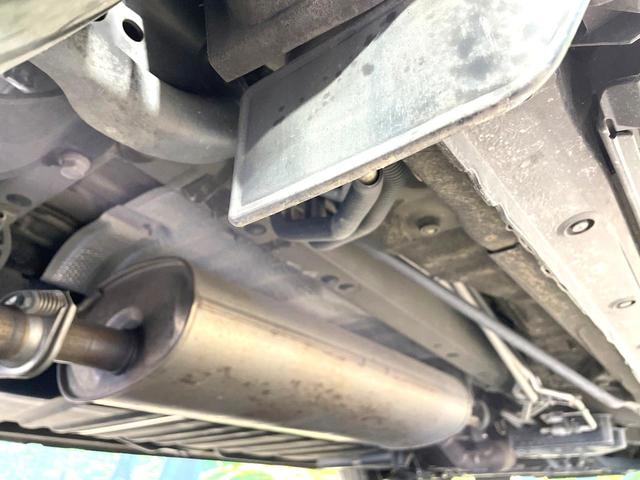 ヴェルファイア ２．５Ｚ　両側電動ドア　純正ＳＤナビ　バックカメラ　禁煙車　コーナーセンサー　スマートキー　ＬＥＤヘッド　ビルトインＥＴＣ　純正１８インチアルミ　オートライト　デュアルエアコン　Ｂｌｕｅｔｏｏｔｈ　ＣＤ（51枚目）