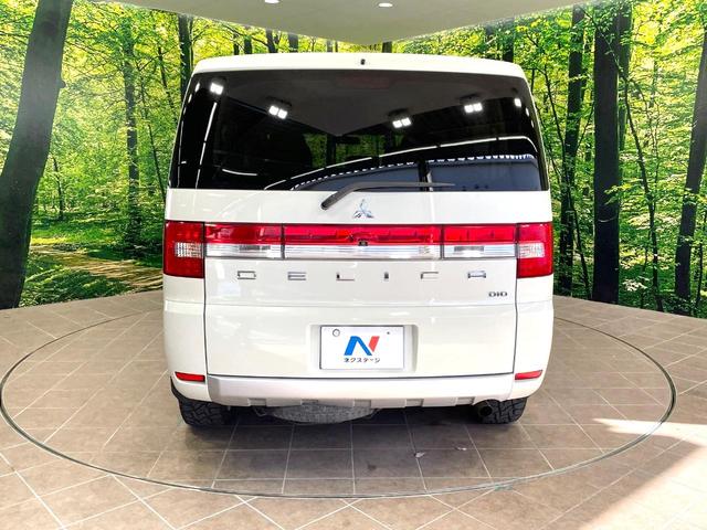 デリカD:5 D パワーパッケージ 4WD ディーゼル(軽油) 両側電動ドア 8インチSDナビ 後席モニター バックカメラ 禁煙車 スマートキー HIDヘッド クルコン 純正18インチアルミ オートエアコン Bluetooth(16枚目)