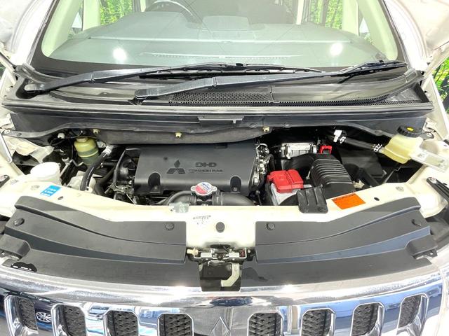 デリカD:5 D パワーパッケージ 4WD ディーゼル(軽油) 両側電動ドア 8インチSDナビ 後席モニター バックカメラ 禁煙車 スマートキー HIDヘッド クルコン 純正18インチアルミ オートエアコン Bluetooth(18枚目)