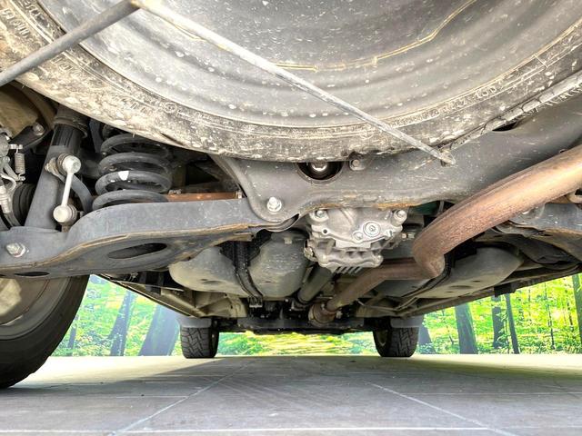 デリカD:5 D パワーパッケージ 4WD ディーゼル(軽油) 両側電動ドア 8インチSDナビ 後席モニター バックカメラ 禁煙車 スマートキー HIDヘッド クルコン 純正18インチアルミ オートエアコン Bluetooth(19枚目)