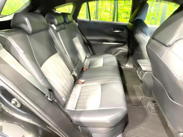 ハリアーハイブリッド Ｇ　純正ディスプレイオーディオ　バックカメラ　トヨタセーフティセンス　レーダークルーズ　禁煙車　電動リアゲート　ハーフレザーシート　パワーシート　コーナーセンサー　ＬＥＤヘッド　純正１８インチアルミ（9枚目）