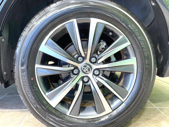 ハリアーハイブリッド Ｇ　純正ディスプレイオーディオ　バックカメラ　トヨタセーフティセンス　レーダークルーズ　禁煙車　電動リアゲート　ハーフレザーシート　パワーシート　コーナーセンサー　ＬＥＤヘッド　純正１８インチアルミ（24枚目）