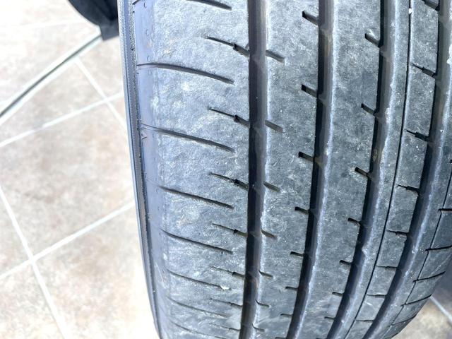 ハリアーハイブリッド Ｇ　純正ディスプレイオーディオ　バックカメラ　トヨタセーフティセンス　レーダークルーズ　禁煙車　電動リアゲート　ハーフレザーシート　パワーシート　コーナーセンサー　ＬＥＤヘッド　純正１８インチアルミ（25枚目）