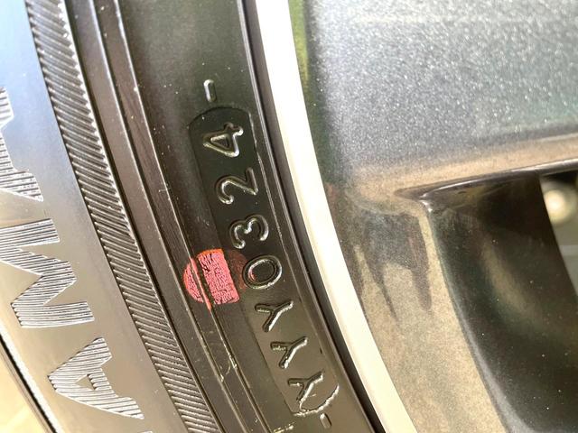 ハリアーハイブリッド Ｇ　純正ディスプレイオーディオ　バックカメラ　トヨタセーフティセンス　レーダークルーズ　禁煙車　電動リアゲート　ハーフレザーシート　パワーシート　コーナーセンサー　ＬＥＤヘッド　純正１８インチアルミ（27枚目）