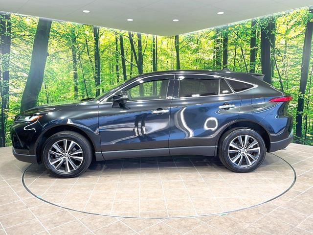 ハリアーハイブリッド Ｇ　純正ディスプレイオーディオ　バックカメラ　トヨタセーフティセンス　レーダークルーズ　禁煙車　電動リアゲート　ハーフレザーシート　パワーシート　コーナーセンサー　ＬＥＤヘッド　純正１８インチアルミ（30枚目）