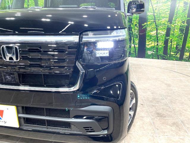 N-BOXカスタム ベースグレード 届出済未使用車 両側電動スライド バックカメラ 衝突被害軽減システム コーナーセンサー スマートキー LEDヘッド 純正14AW オートハイビーム 車線逸脱警報 オートライト オートエアコン(12枚目)