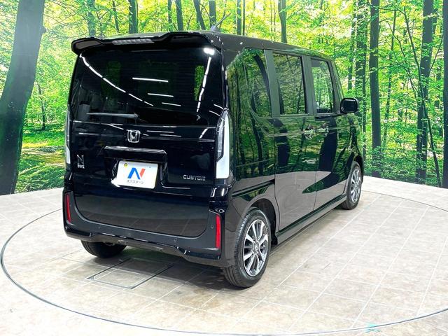 N-BOXカスタム ベースグレード 届出済未使用車 両側電動スライド バックカメラ 衝突被害軽減システム コーナーセンサー スマートキー LEDヘッド 純正14AW オートハイビーム 車線逸脱警報 オートライト オートエアコン(17枚目)