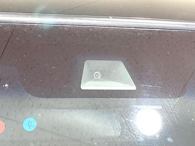 N-BOXカスタム G・Lターボホンダセンシング ターボ 両側電動スライドドア 純正8型ナビ 後席モニター バックカメラ ホンダセンシング アダプティブクルーズ ハーフレザーシート コーナーセンサー スマートキー LEDヘッド パドルシフト(3枚目)