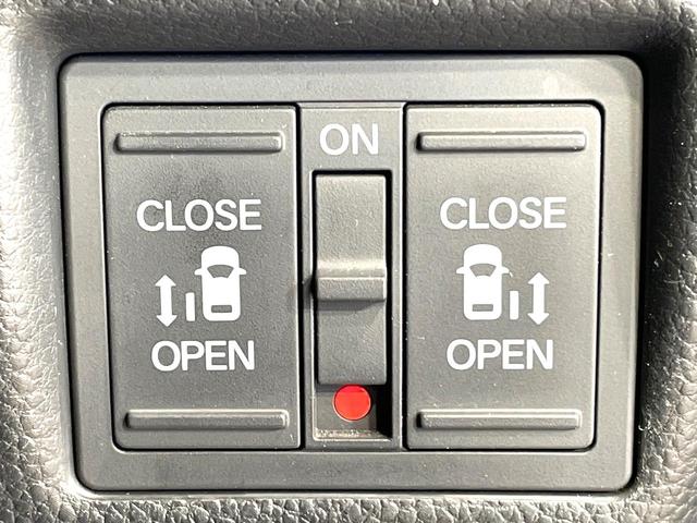 N-BOXカスタム G・Lターボホンダセンシング ターボ 両側電動スライドドア 純正8型ナビ 後席モニター バックカメラ ホンダセンシング アダプティブクルーズ ハーフレザーシート コーナーセンサー スマートキー LEDヘッド パドルシフト(4枚目)