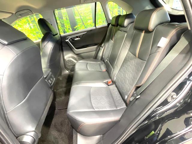 RAV4 アドベンチャー 4WD バックカメラ トヨタセーフティセンス レーダークルーズ 禁煙車 レザー調シート パワーシート コーナーセンサー スマートキー LEDヘッド ルーフレール ビルトインETC 純正19インチアルミ(35枚目)