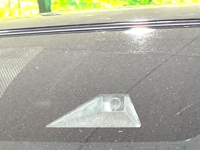 RAV4 アドベンチャー 4WD バックカメラ トヨタセーフティセンス レーダークルーズ 禁煙車 レザー調シート パワーシート コーナーセンサー スマートキー LEDヘッド ルーフレール ビルトインETC 純正19インチアルミ(44枚目)